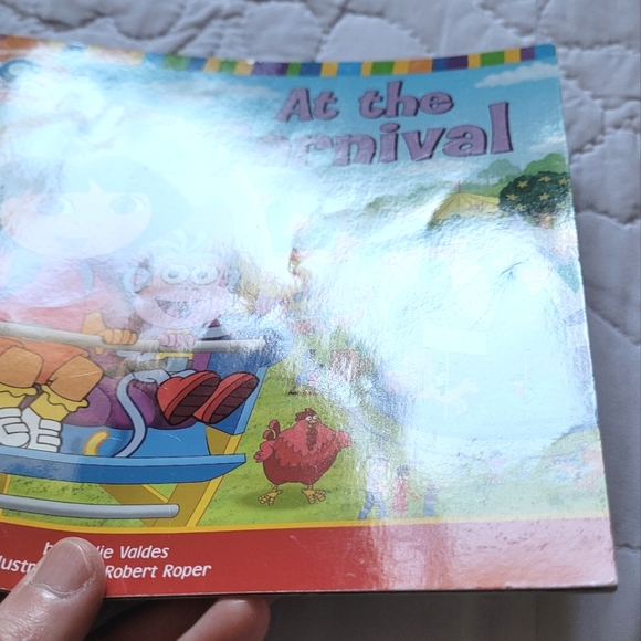 3/$15 🌸 Dora The Explorer: At The Carnival - Picture 3 of 8